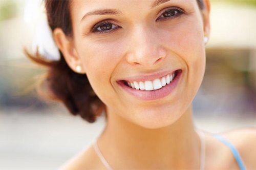 گونه برجسته روش‌های پزشکی و خانگی برای برجسته کردن گونه
